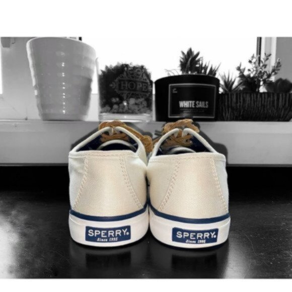 Vintage SPERRY- Off-White Seacoast Top Sider Sneaker - Picture 6 of 16